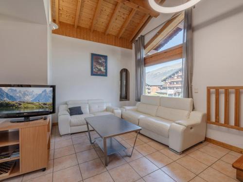 Morzine Apartamento | 3 pièces à Morzine, centre, proche pistes, 3*, WiFi, balcon, parking, jacuzzi, animaux OK, 6 pers - FR-1-754-37