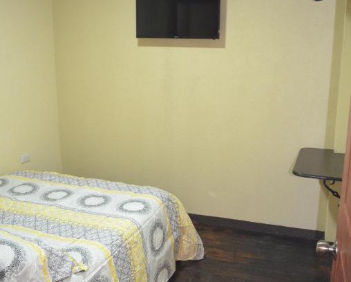Carmen Apartamento | #3 Private room Close to Airport