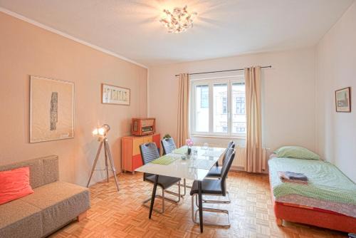 Zentrum-Nordwest Apartamento | 3-Raum Monteurswohnung an der Arena