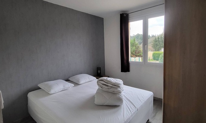 Salavas Apartamento | 3-room apartment for rent by the week for 4 people, pets allowed
