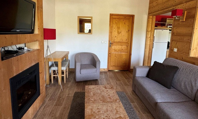 Belle Plagne Apartamento | Apartamento 3P, piscina climatizada, admite mascotas, a pie de pistas