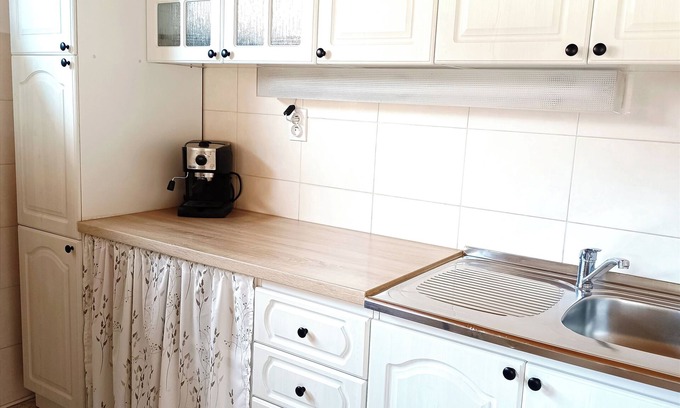 Samorin Casa | 3 room duplex house with AC & free ingate parking