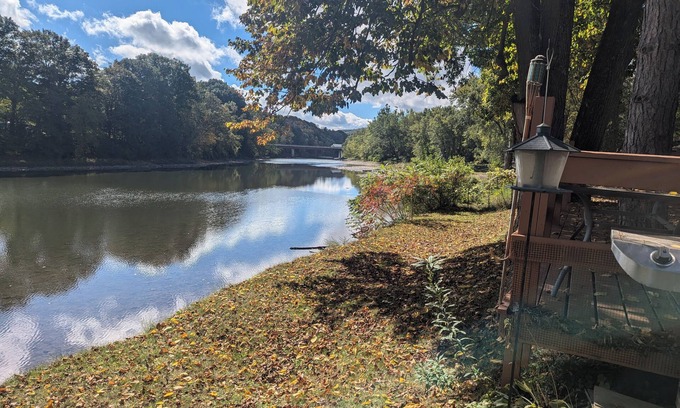Harpursville Cabaña | 3 Season Getaway Right on the River!