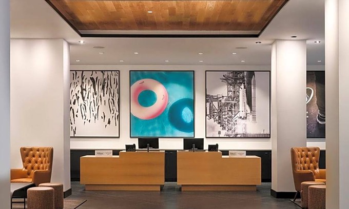 Victoria Boulevard Historic District Hotel | Hotel de 4 estrellas ∙ The Landing at Hampton Marina, Tapestry Collection by Hilton