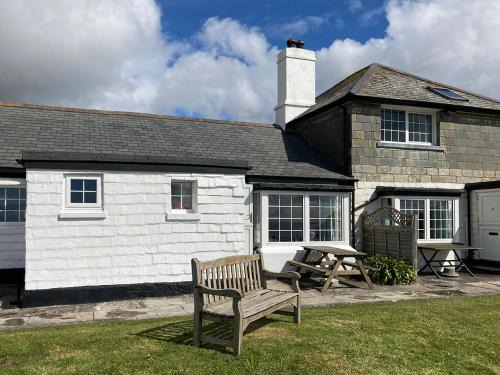 Downderry Casa | 3 The Coastguards