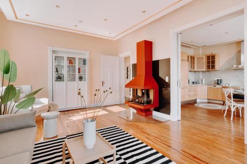 Alt-Travemunde/Ronnau Apartamento | 3-Zimmer-Wohnung "Strandgeflüster" direkt am Strand in Travemünde