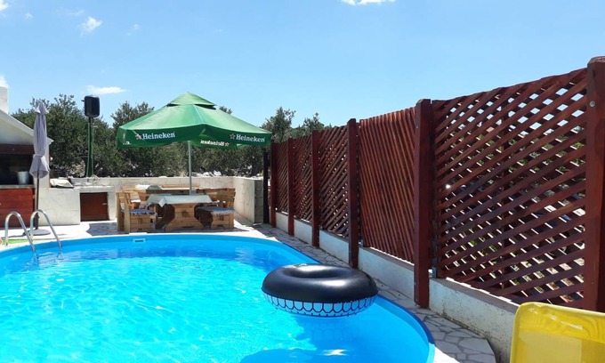 Razanj Apartamento | 30 m² Apartamento ∙ 1 habitación ∙ 3 huéspedes