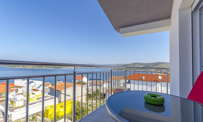 Razanj Apartamento | 30 m² Apartamento ∙ 2 huéspedes