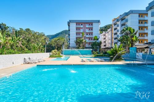 Pereque-Acu Casa | 300m da Praia, Varanda G, p/8 hospedes Wi-Fi 300MG