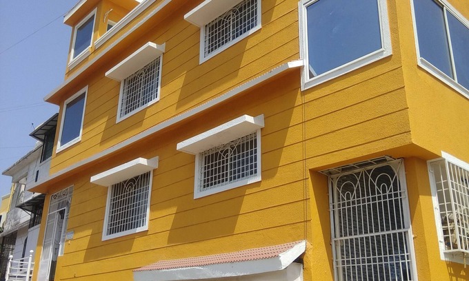 Paud Apartamento | 301 AC 1BHK Service Apartment