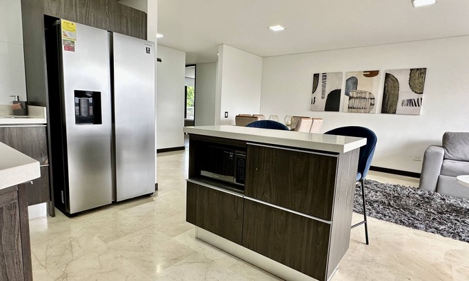 El Castillo Apartamento | 302 Poblado! Modern & spacious apartment nice view