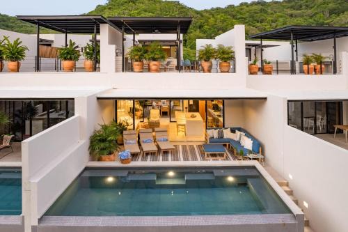 Santa María Huatulco Villa | 3025 - Casa Parota