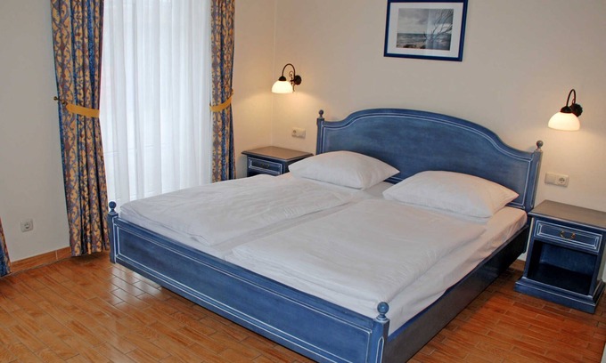 Juliusruh Casa | 303 Double room with extra bed - DEB 021 Hotel in Juliusruh on Rügen