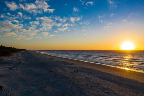 Beach Lagoon Casa | 303 Turtle Lane at The Sea Pines Resort