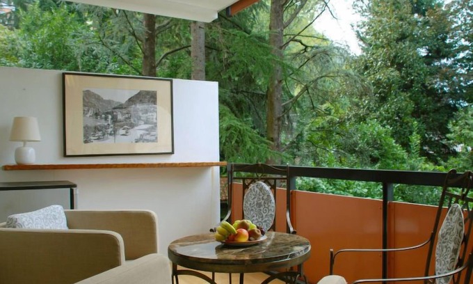 Bissone Apartamento | 305 Romantik by Interhome