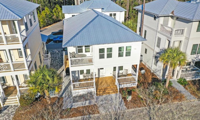 Treetop Casa | 30A Beach House - Summer Lovin' by Panhandle Getaways