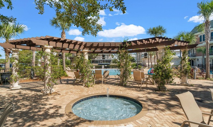 Seacrest Beach Casa | 30A Beach House - Beach Bikin