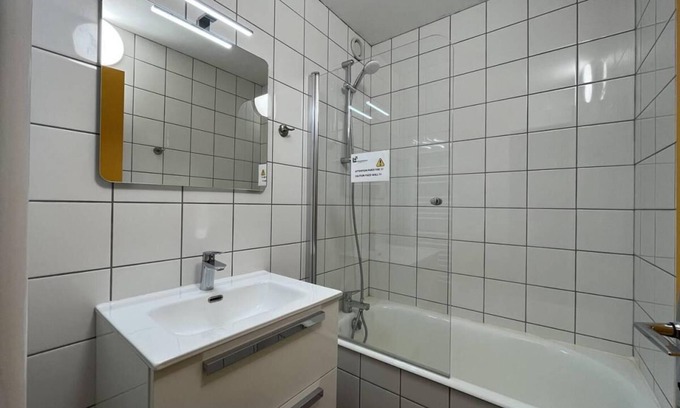 Plan Peisey Apartamento | 130m del centro estación, 1.o piso, balcón, tv, local para esquís, 40m², Peisey-Vallandry