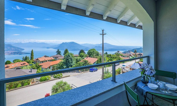Levo Apartamento | 3½-room corner apartment with 2 balconies and communal garden