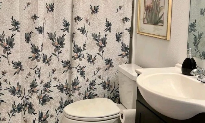 Northside Casa | 31+ Days in quiet home in Northshore. Close walk from bars, restaurants, etc.