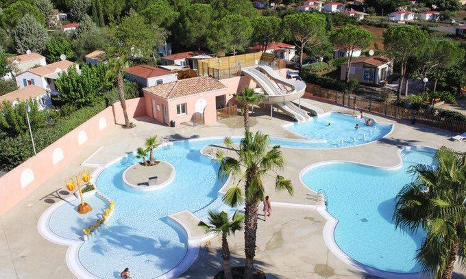 Bessan Alquiler De RV | 31 m² Caravana ∙ 2 habitaciones ∙ 6 personas