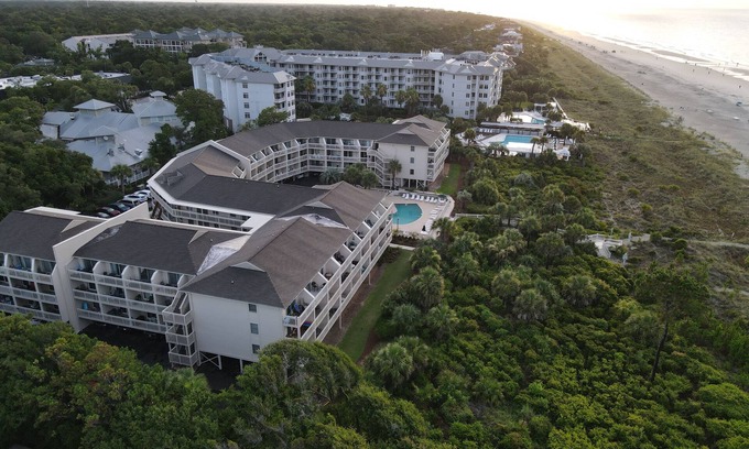 North Forest Beach Condominio | 315 Breakers Direct Oceanfront Condo