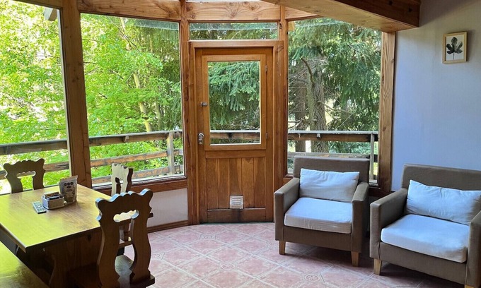 Villa La Angostura Cabina | Le Pommier 1 | Cabañas frente al Lago y con Pileta Climatizada