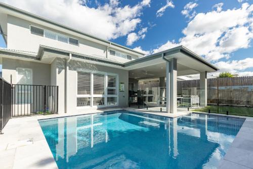 Diamond Beach Casa | 32 Shores Crescent