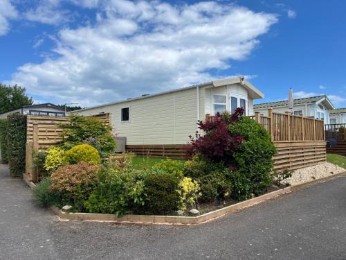 Exmouth Otro | 32 West Down Farm Caravan Park - quiet and idyllic!