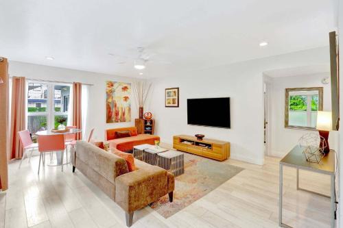 Hendricks and Venice Isles Apartamento | 320-1 Las Olas Boulevard