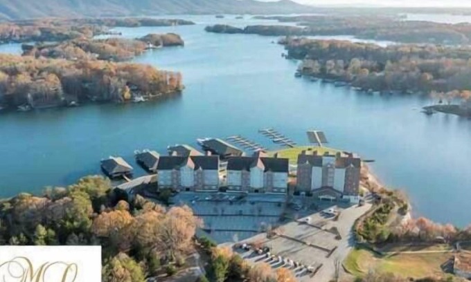 Huddleston Apartamento | #338 Pointe - 2 Bedroom Lakefront Condo at Mariners SML