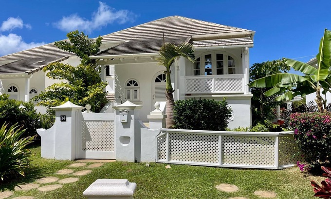Westmoreland Villa | 34 Forest Hills. A Stunning 4 Bedroom Villa with Fabulous Views