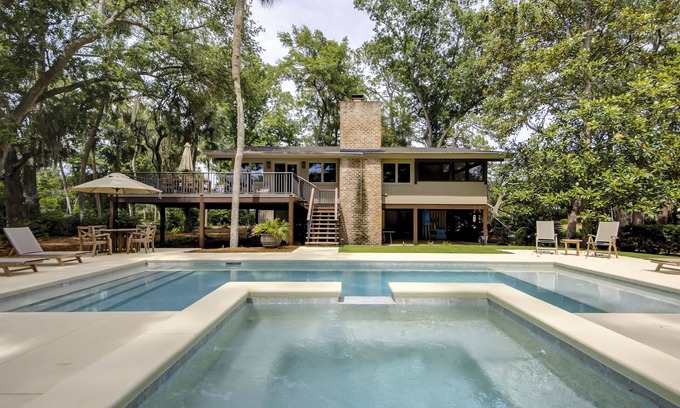 Beach Lagoon Casa | 34 W. Beach Lagoon-Dog-Friendly,2nd row (60 yards) ocean, Large Pool & Spa