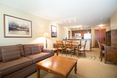 Snowbird Apartamento | 3406 - One Bedroom Den Standard Powderhorn Lodge condo