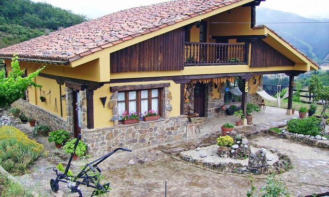 Cillorigo de Liébana Otro | 35 m² Alojamiento ∙ 1 habitación ∙ 3 huéspedes