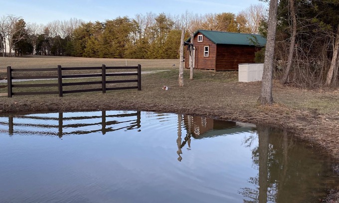 Clarkson Cabina | 36 acre getaway directly on Nolin River!