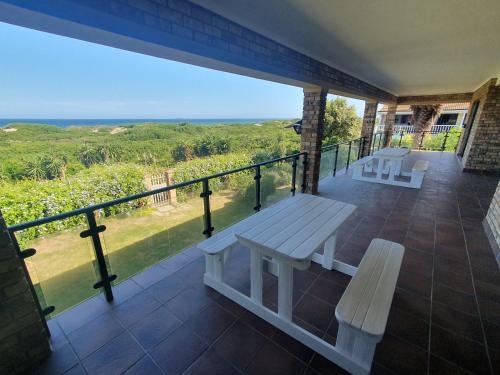 Bluewater Bay Casa | 36 Steps to Beach Sand