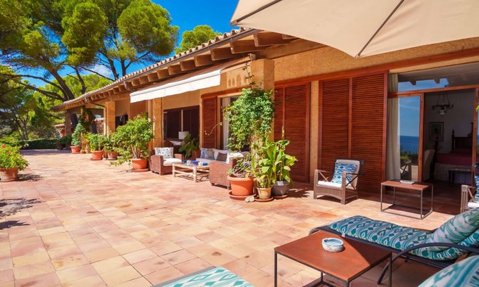 Costa de los Pinos Villa | 360 m² Villa ∙ 5 habitaciones ∙ 10 huéspedes