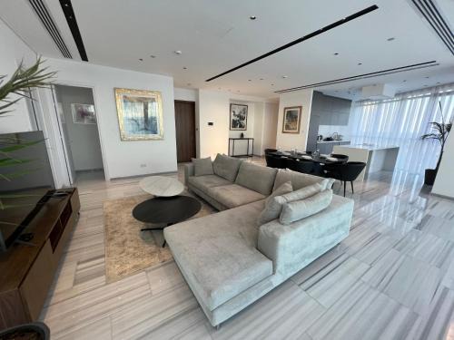 City Centre Apartamento | 360 Nicosia-3 bedrooms Exclusive Panoramic View Residence
