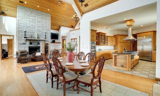 Fairfield Bay Casa | 366 Shared Acres, Lake Access: Ozark Getaway!