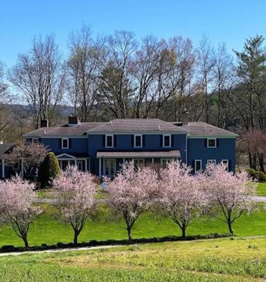 Wellsboro Cama Y Desayuno | 37 Oak Ridge House