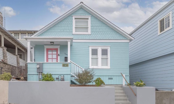 Pacific Grove Casa | 3788 The Seagull's Nest home