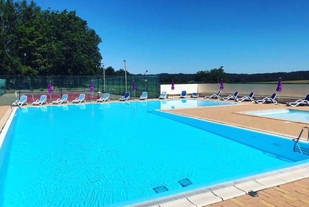 Sainte-Nathalene Alquiler De RV | 380 ft² Mobile home