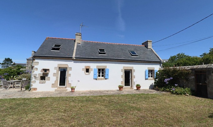 Primelin Casa | 391-Beautiful fisherman's house, closer to the beach with sea view