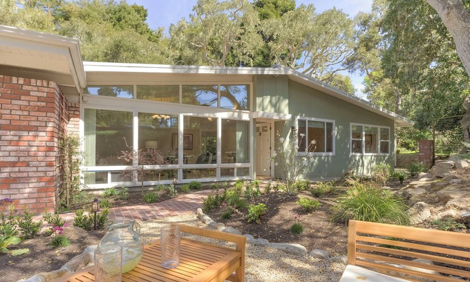 Del Monte Forest Casa | 3968 Redwood Refuge- Available Car Week and August