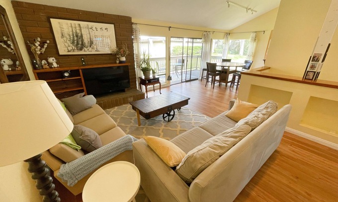 Santa Ana Heights Casa | 3b2.5b Spacious, peaceful, bright home next to UC-Irvine