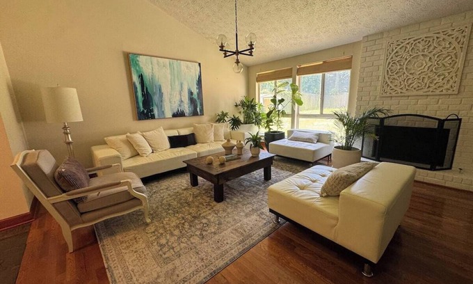 Norcross Casa | 3BD 2Bath Modern City Escape