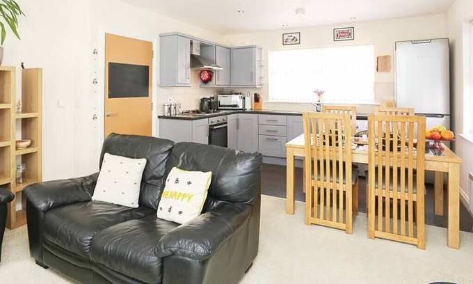 Belfast Apartamento | 3Bed/2Bath Duplex Apartment - Pure Bliss Belfast