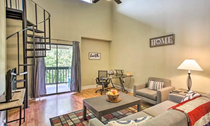 Highlands - Perkins Condominio | 3Bed/3Bath Condo 3 miles from LSU