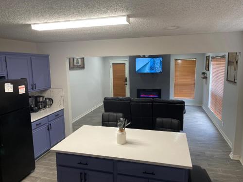San Antonio Casa | 3Bed2bath at the Medical Center-UTSA, Sea world, airport